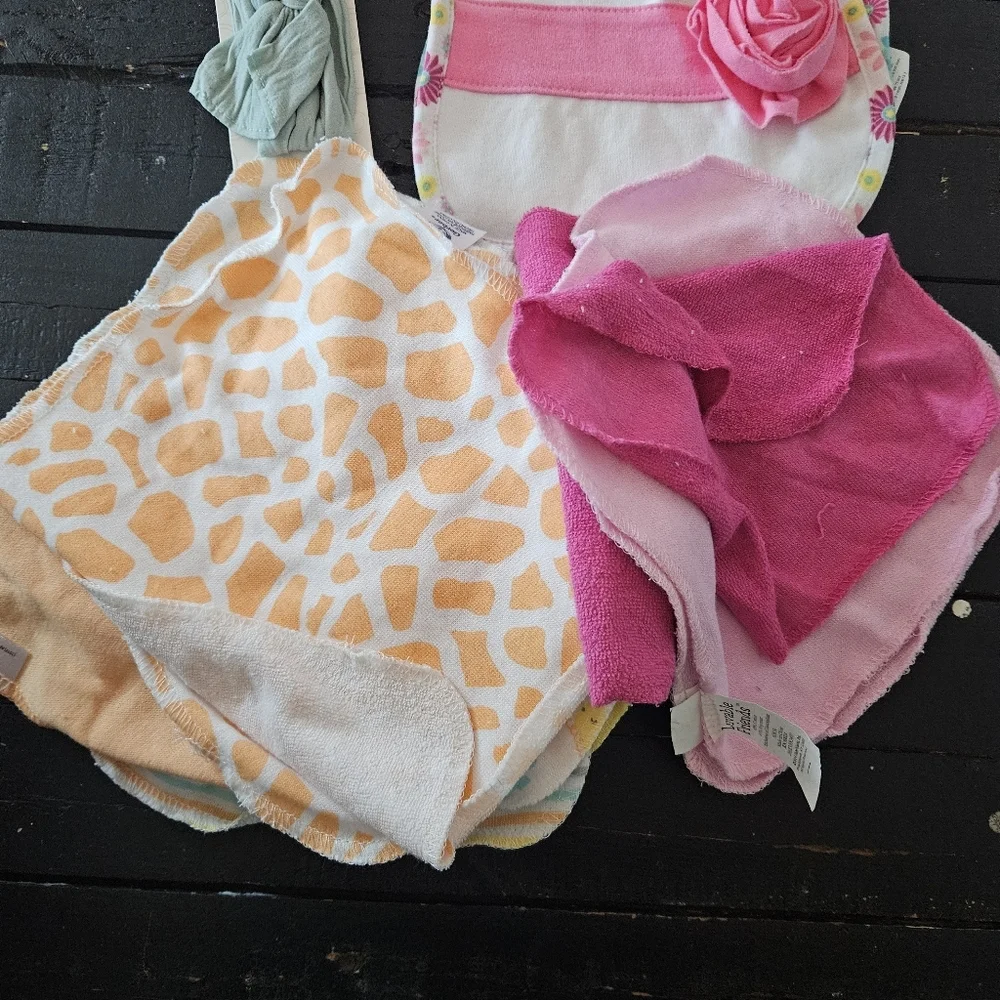 Lot Bundle of Baby Girl Items 14 Wash Cloths 2 Bibs Headband Muslin Blanket